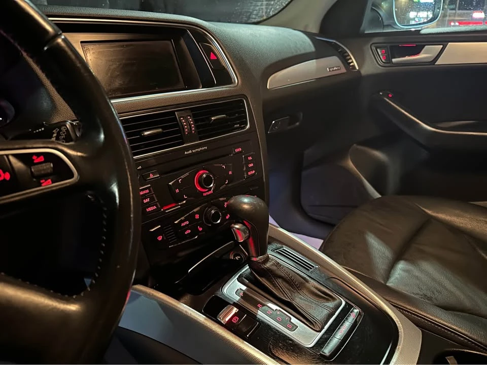 2010 Audi 8R Q5 - Image 5 of 15