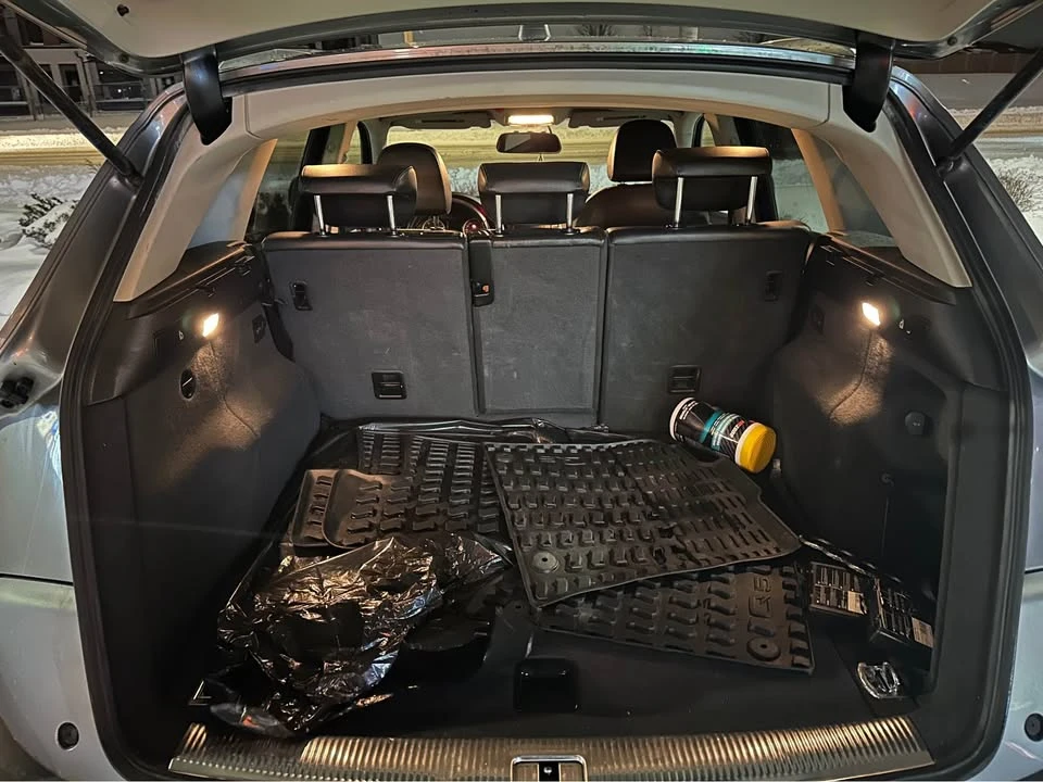 2010 Audi 8R Q5 - Image 14 of 15