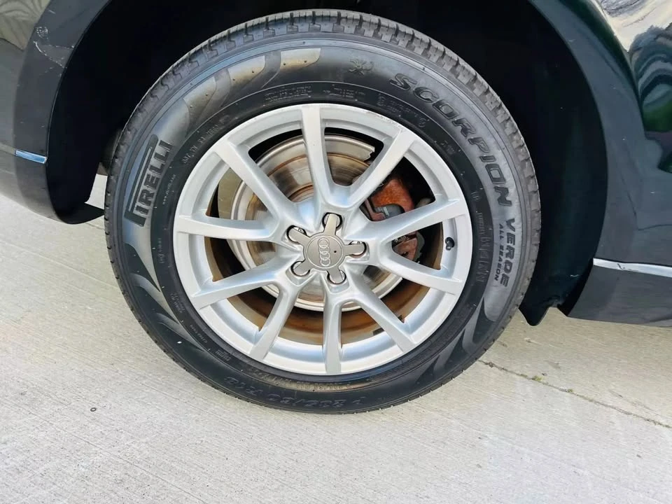 2010 Audi 8R Q5 - Image 10 of 20