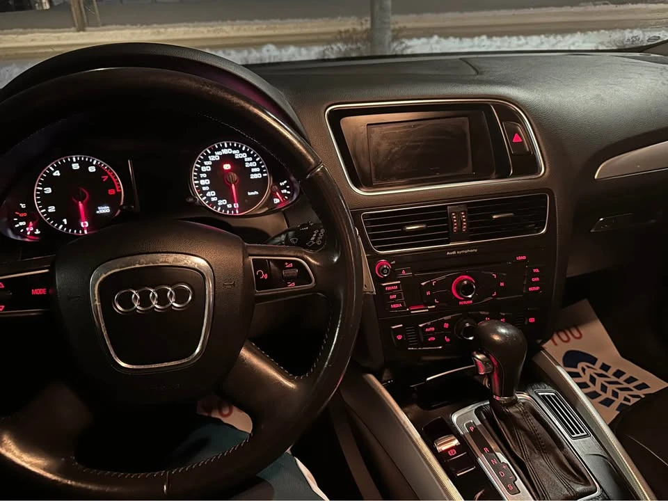 2010 Audi 8R Q5 - Image 2 of 15