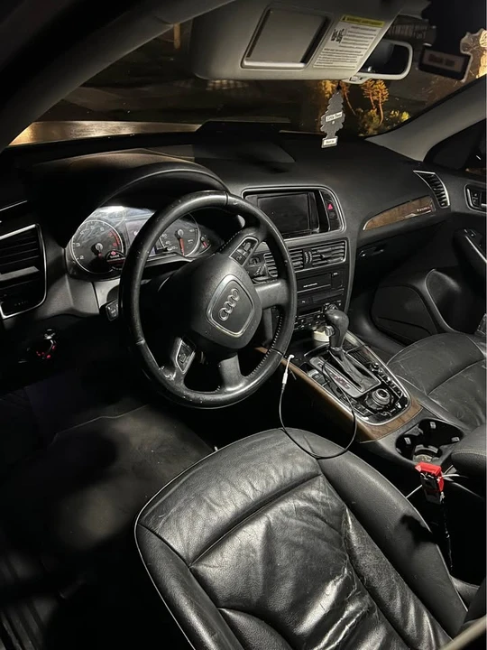 2010 Audi 8R Q5 - Image 7 of 8