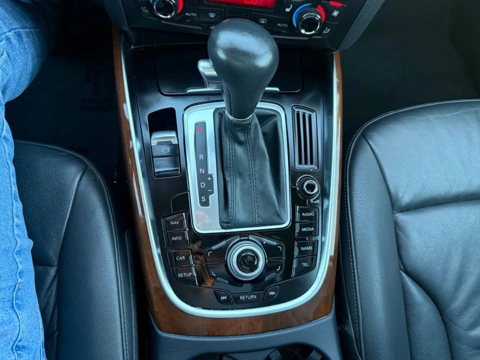 2010 Audi 8R Q5 - Image 17 of 20