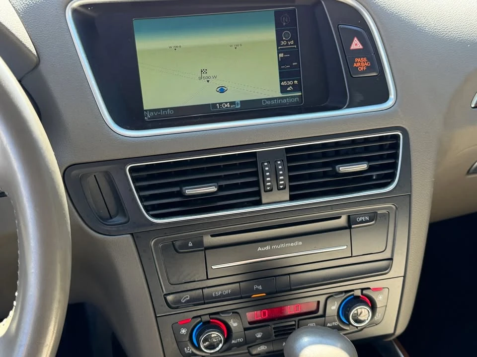 2010 Audi 8R Q5 - Image 10 of 16