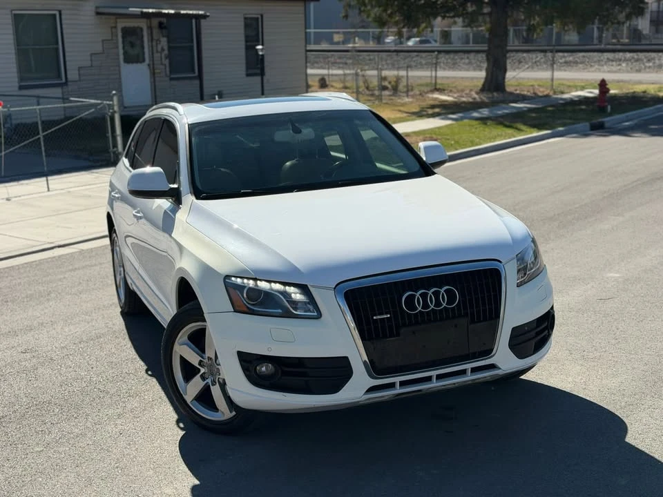 2010 Audi 8R Q5 - Image 2 of 16