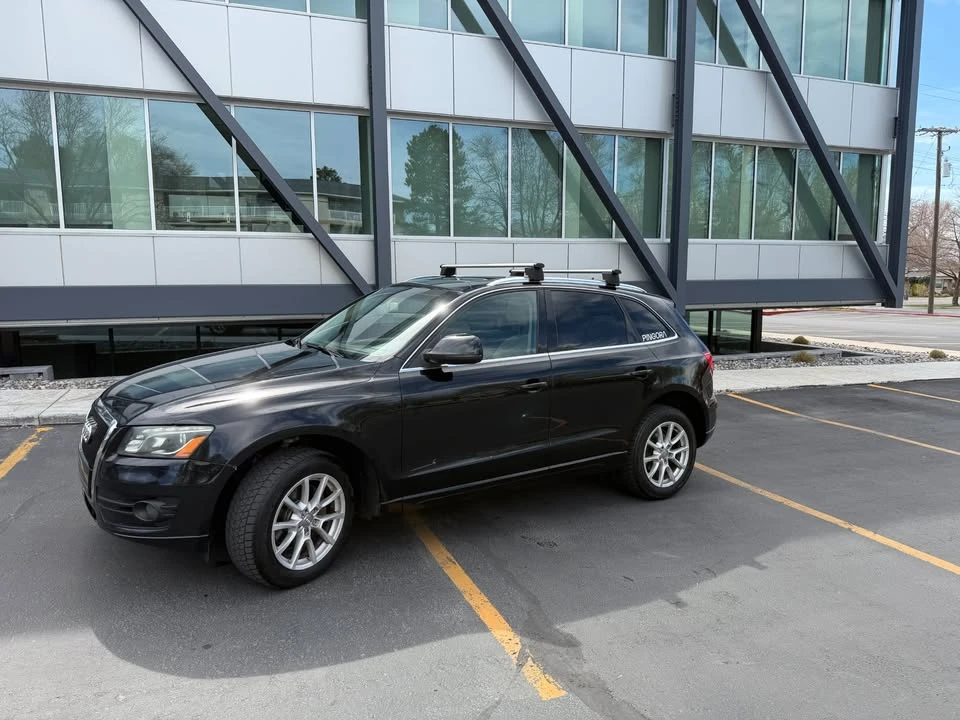2010 Audi 8R Q5 - Image 2 of 14