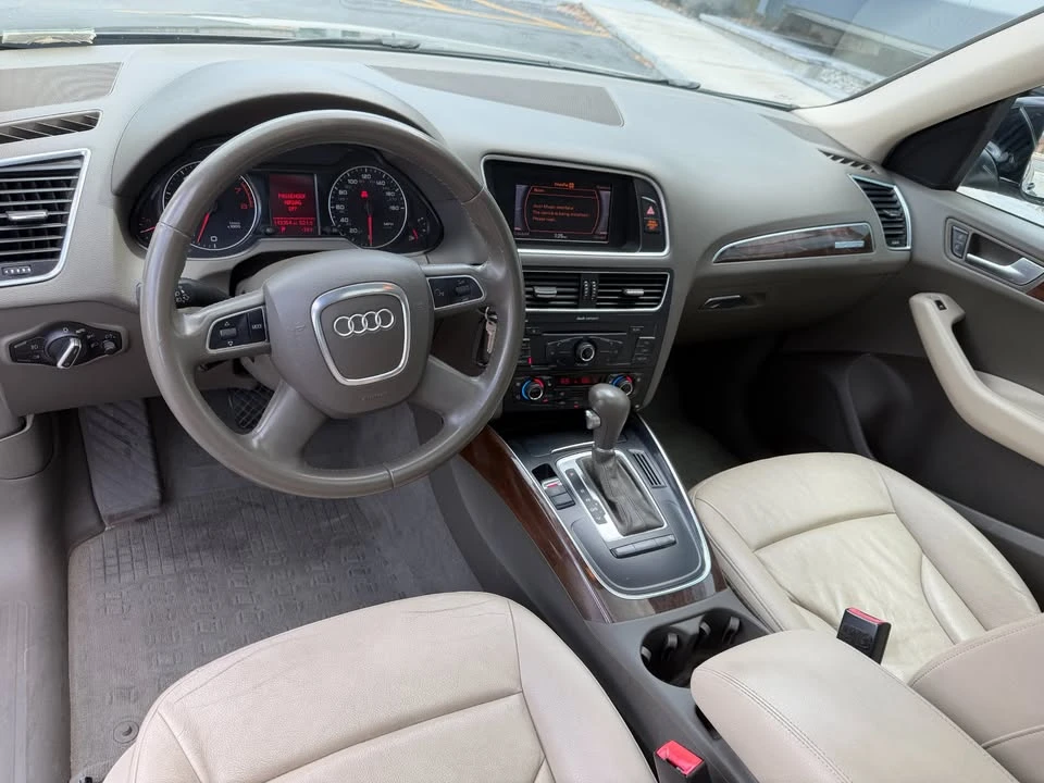 2010 Audi 8R Q5 - Image 12 of 14