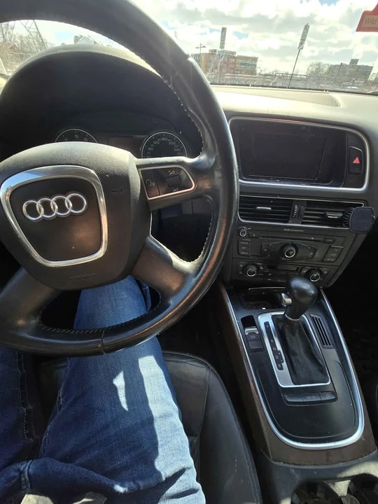 2010 Audi 8R Q5 - Image 9 of 10