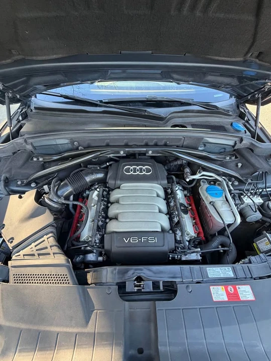 2010 Audi 8R Q5 - Image 12 of 12