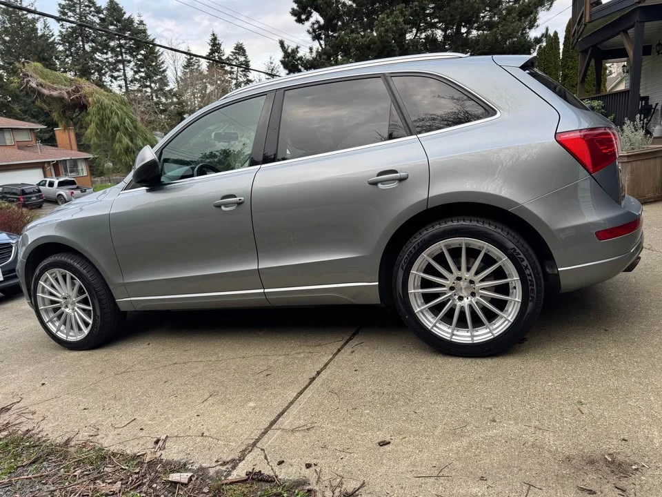 2010 Audi 8R Q5 - Image 3 of 4