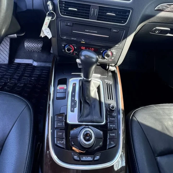 2010 Audi 8R Q5 - Image 16 of 20