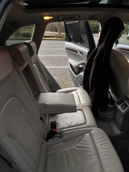 2010 Audi 8R Q5 - Image 10 of 11