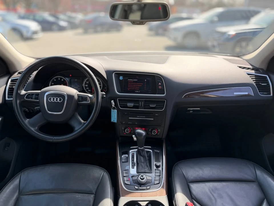 2010 Audi 8R Q5 - Image 10 of 13