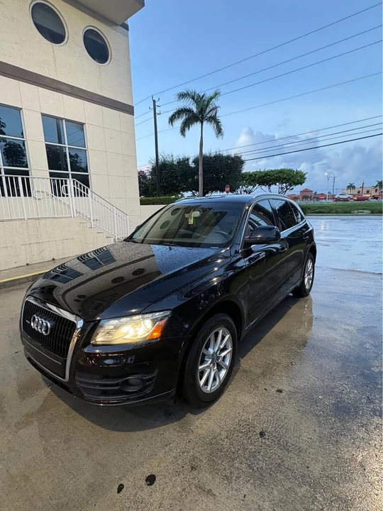 2010 Audi 8R Q5 - Image 10 of 11
