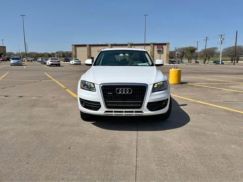 2010 Audi Q5 2.0T Premium Plus
