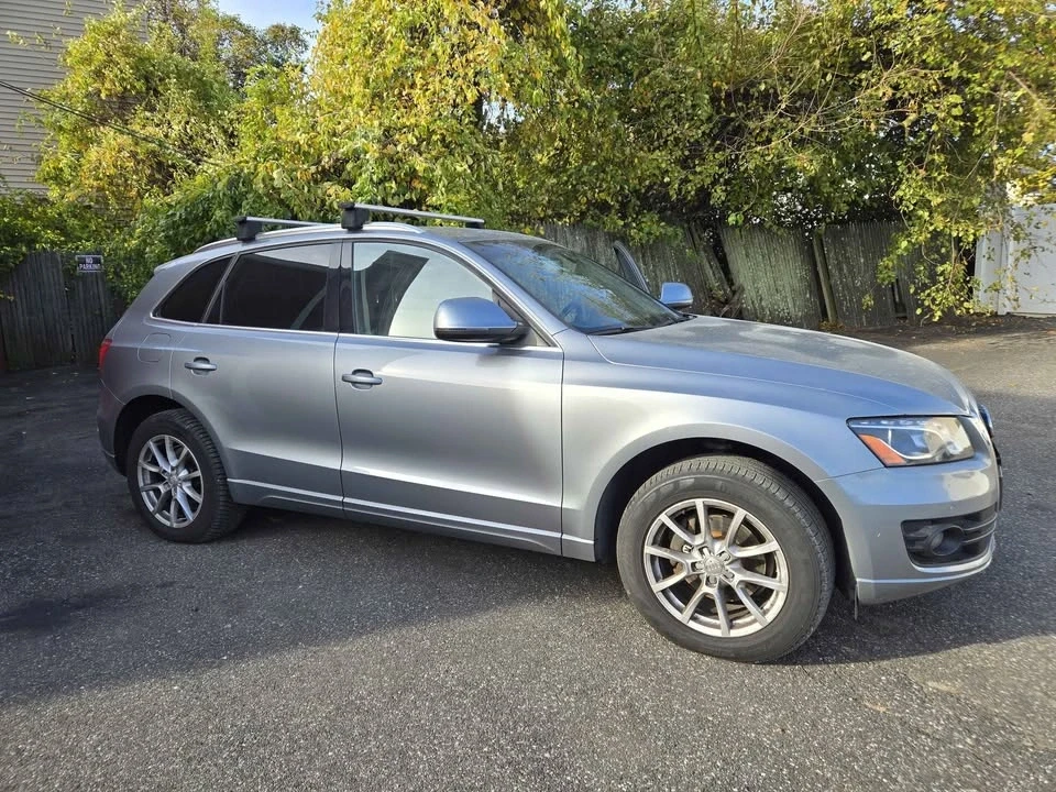 2010 Audi 8R Q5 - Image 2 of 7