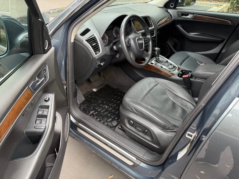 2010 Audi 8R Q5 - Image 11 of 17