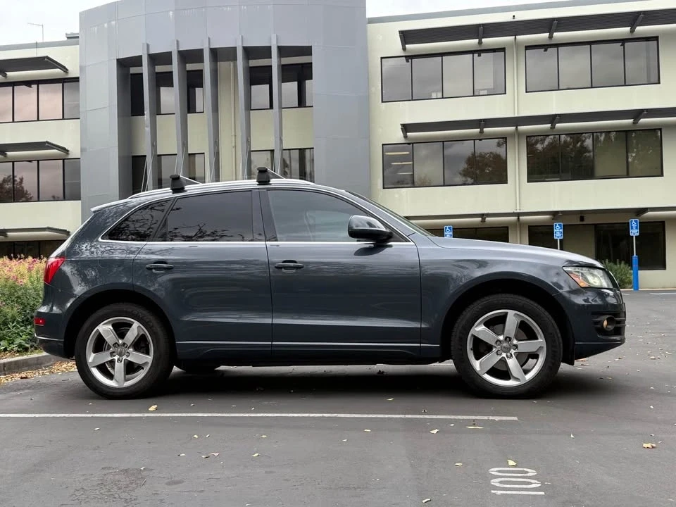 2010 Audi 8R Q5 - Image 4 of 17