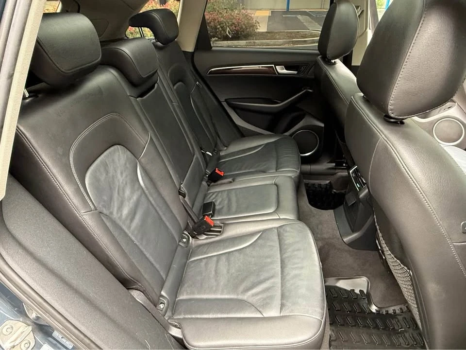 2010 Audi 8R Q5 - Image 14 of 17