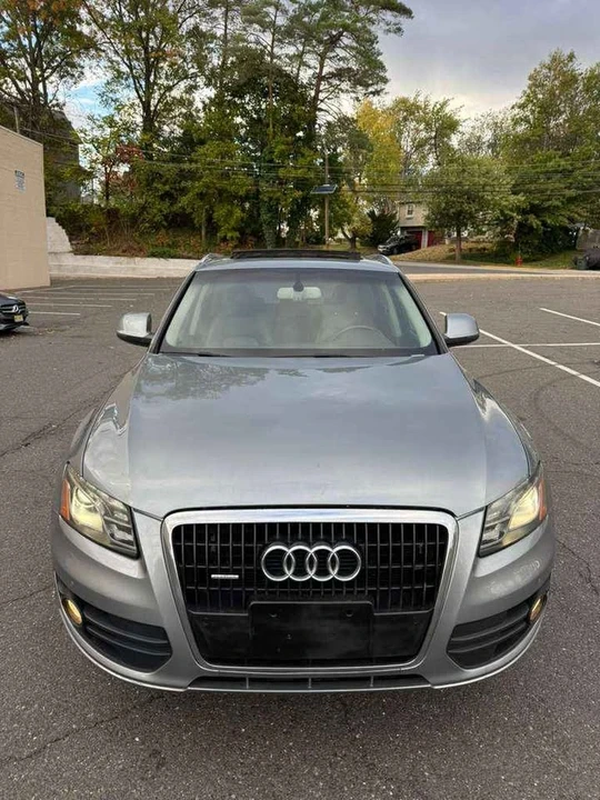 2010 Audi 8R Q5 - Image 2 of 19