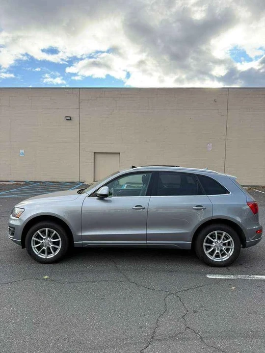 2010 Audi 8R Q5 - Image 4 of 19