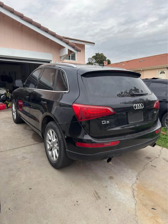 2010 Audi 8R Q5 - Image 2 of 15