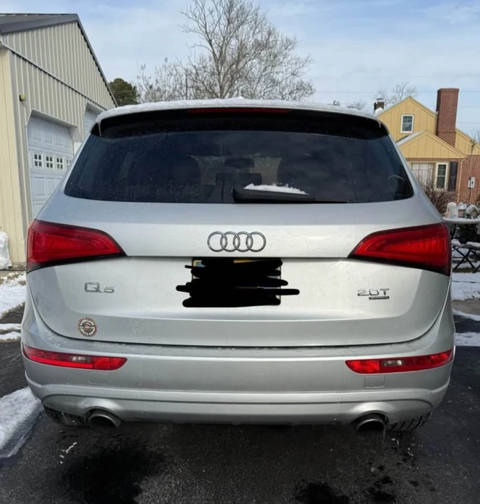 2010 Audi 8R Q5 - Image 3 of 4