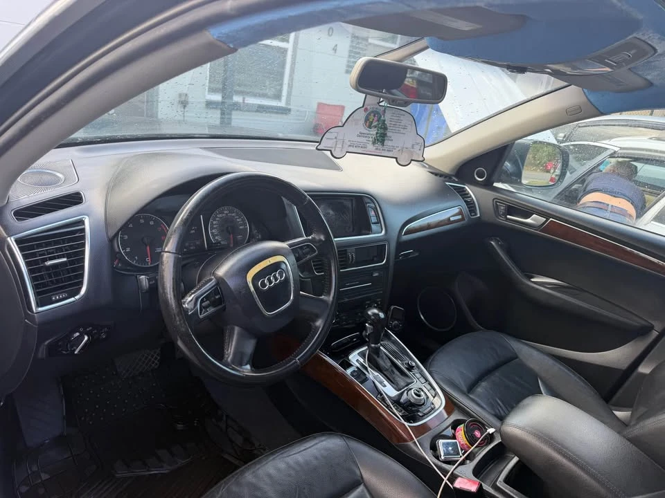 2010 Audi 8R Q5 - Image 10 of 20