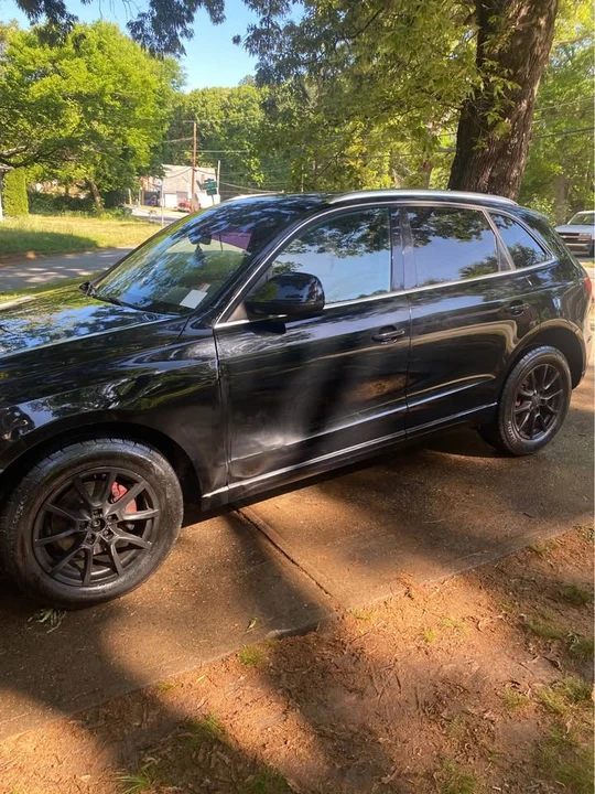 2010 Audi 8R Q5 - Image 2 of 5