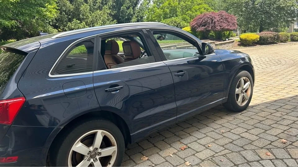 2010 Audi 8R Q5 - Image 5 of 6