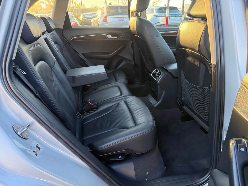 2010 Audi 8R Q5 - Image 9 of 16