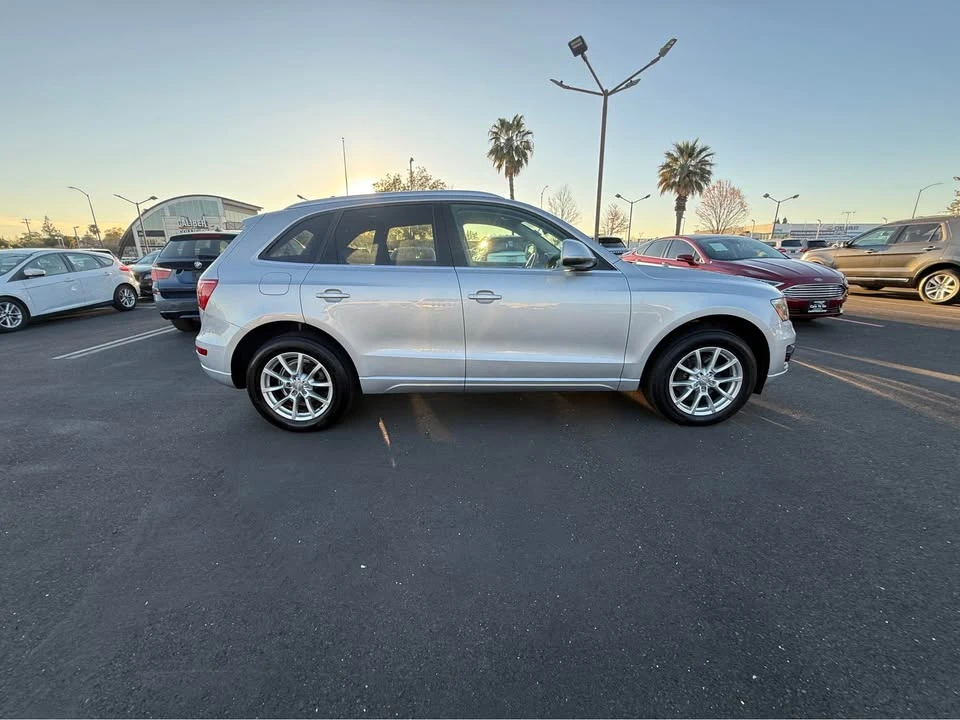 2010 Audi 8R Q5 - Image 3 of 16
