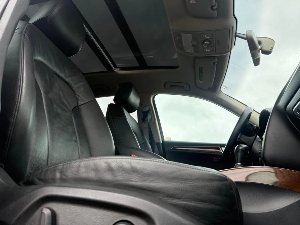 2010 Audi 8R Q5 - Image 11 of 16