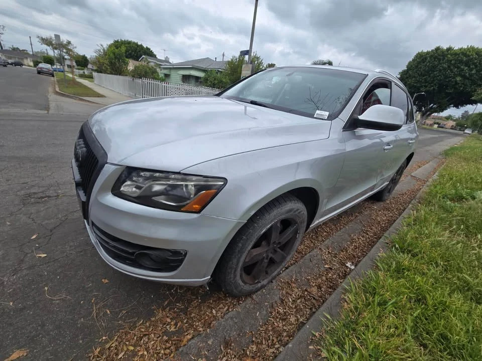2010 Audi 8R Q5 - Image 2 of 10