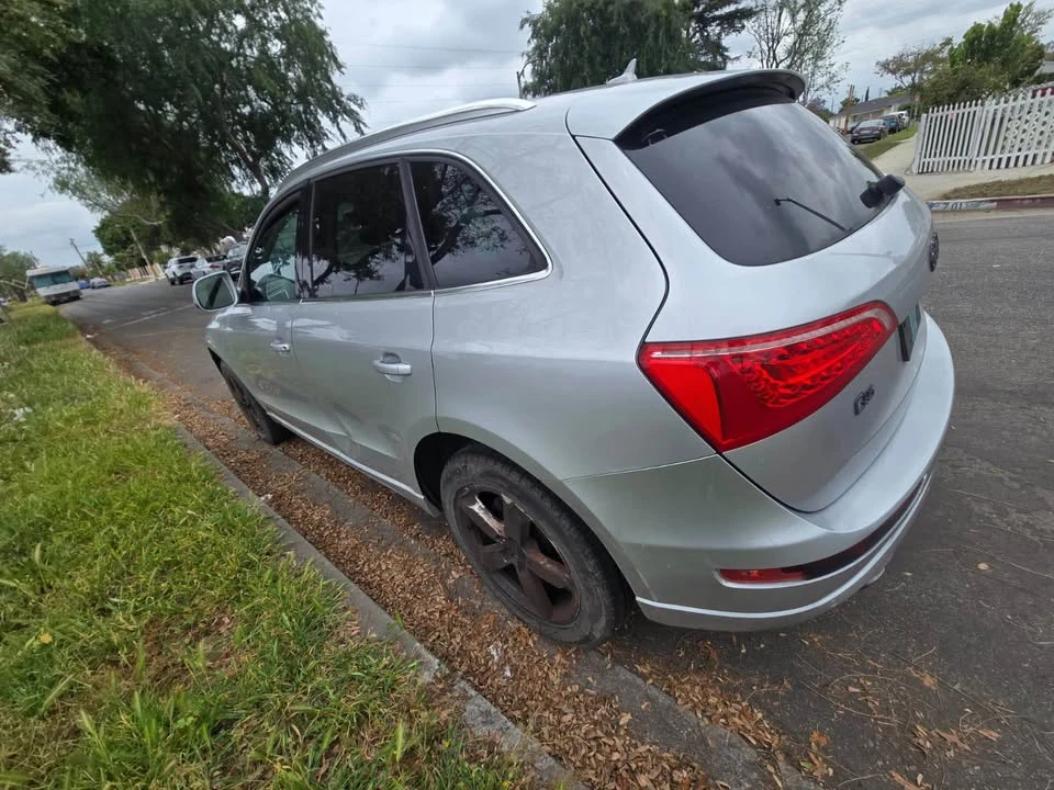 2010 Audi 8R Q5 - Image 3 of 10