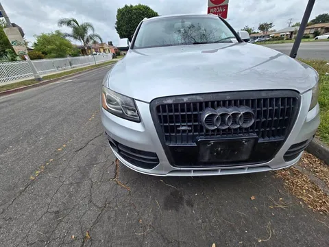 2010 Audi Q5 3.0T Prestige