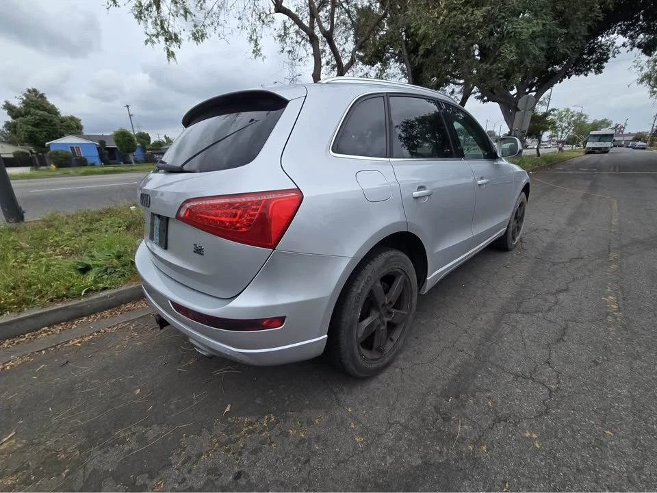 2010 Audi 8R Q5 - Image 9 of 10
