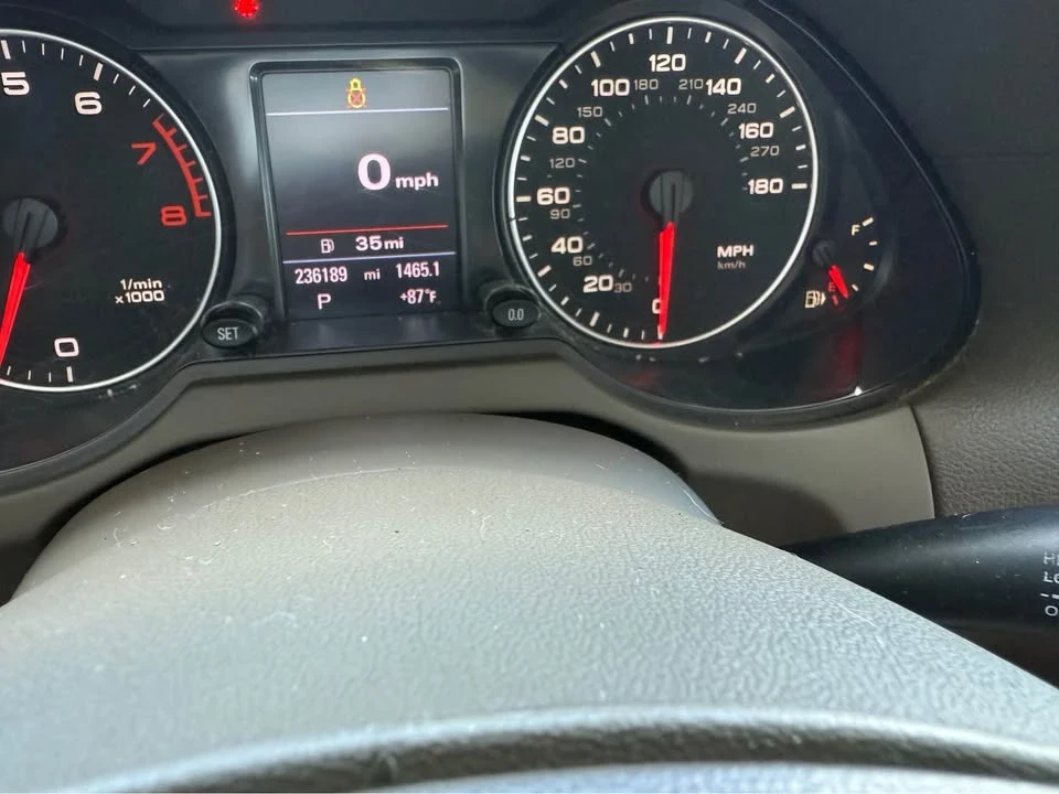 2010 Audi 8R Q5 - Image 14 of 16