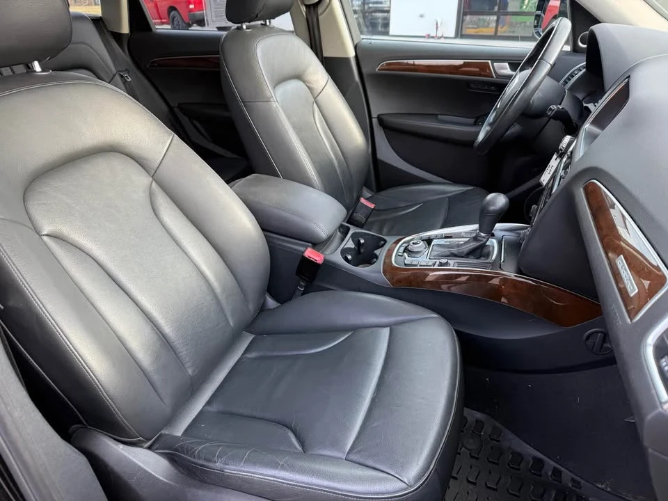 2010 Audi 8R Q5 - Image 14 of 17