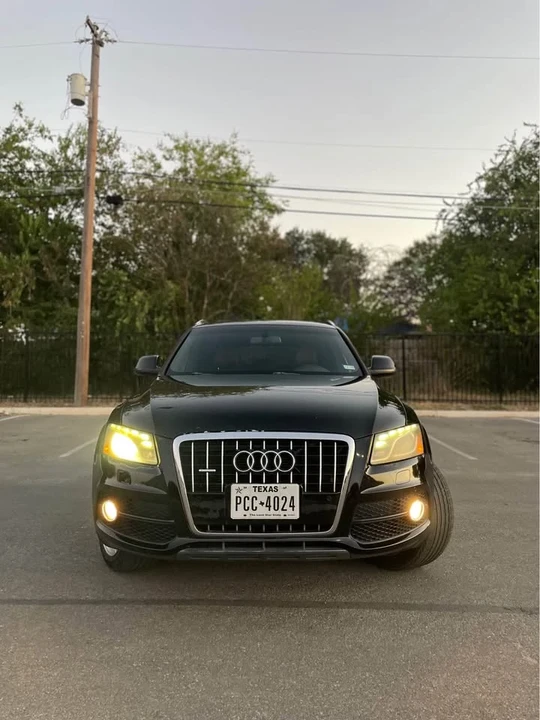 2010 Audi 8R Q5 - Image 2 of 13