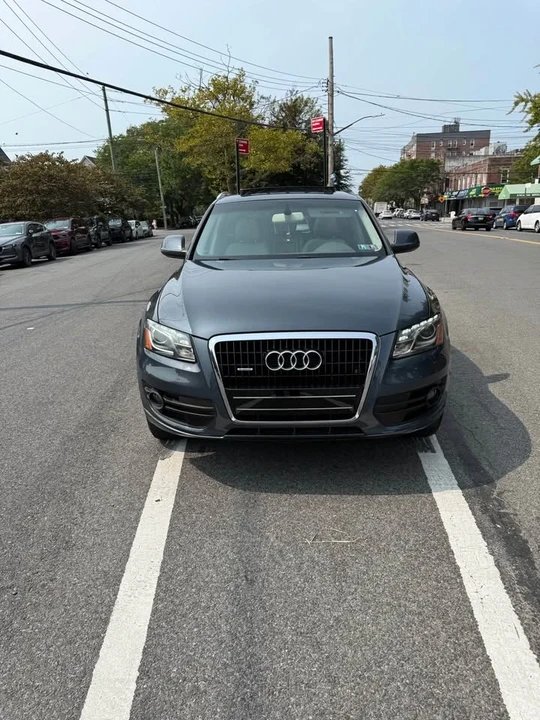 2010 Audi 8R Q5 - Image 2 of 19