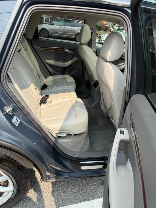 2010 Audi 8R Q5 - Image 11 of 19