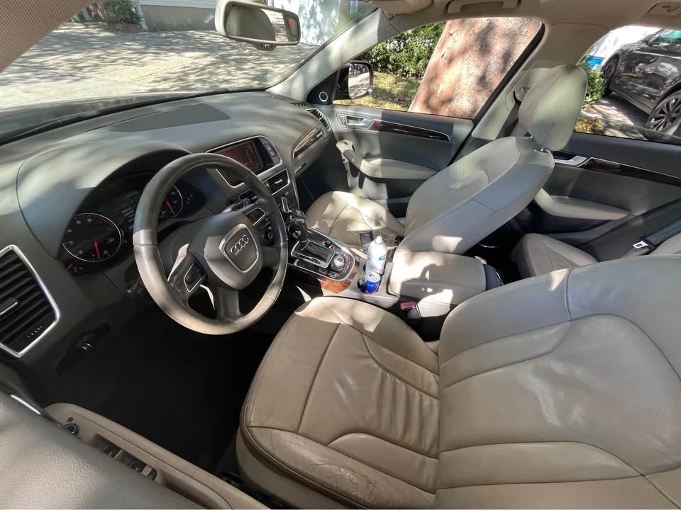 2010 Audi 8R Q5 - Image 6 of 12