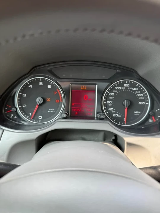 2010 Audi 8R Q5 - Image 18 of 19
