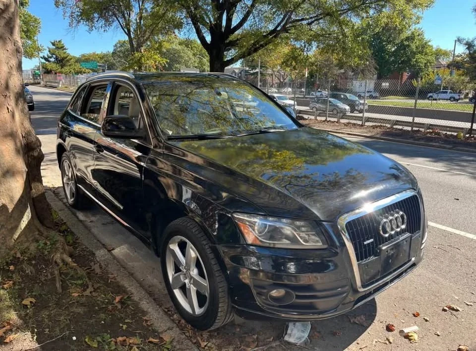 2010 Audi 8R Q5 - Image 4 of 12