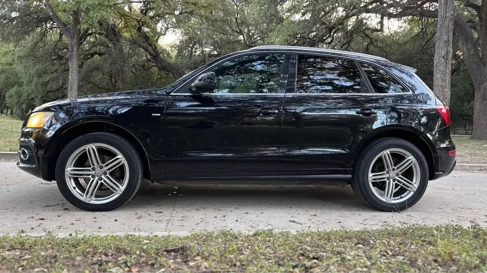 2010 Audi 8R Q5 - Image 15 of 15