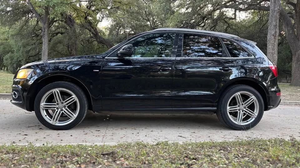 2010 Audi 8R Q5 - Image 4 of 13