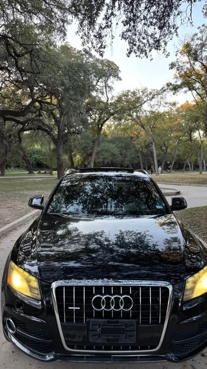2010 Audi 8R Q5 - Image 2 of 13