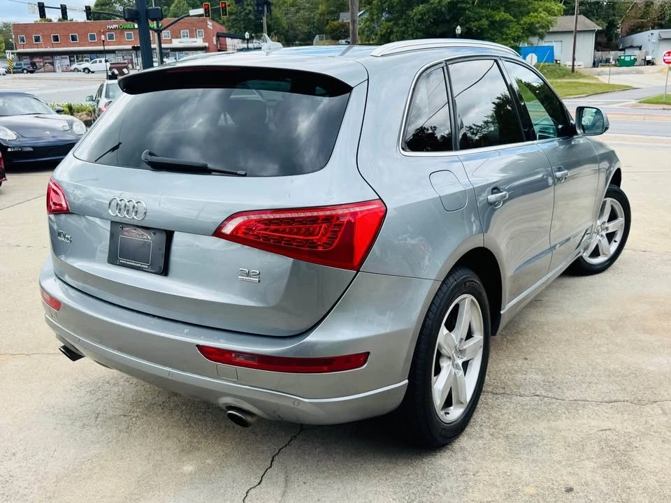 2010 Audi 8R Q5 - Image 5 of 20