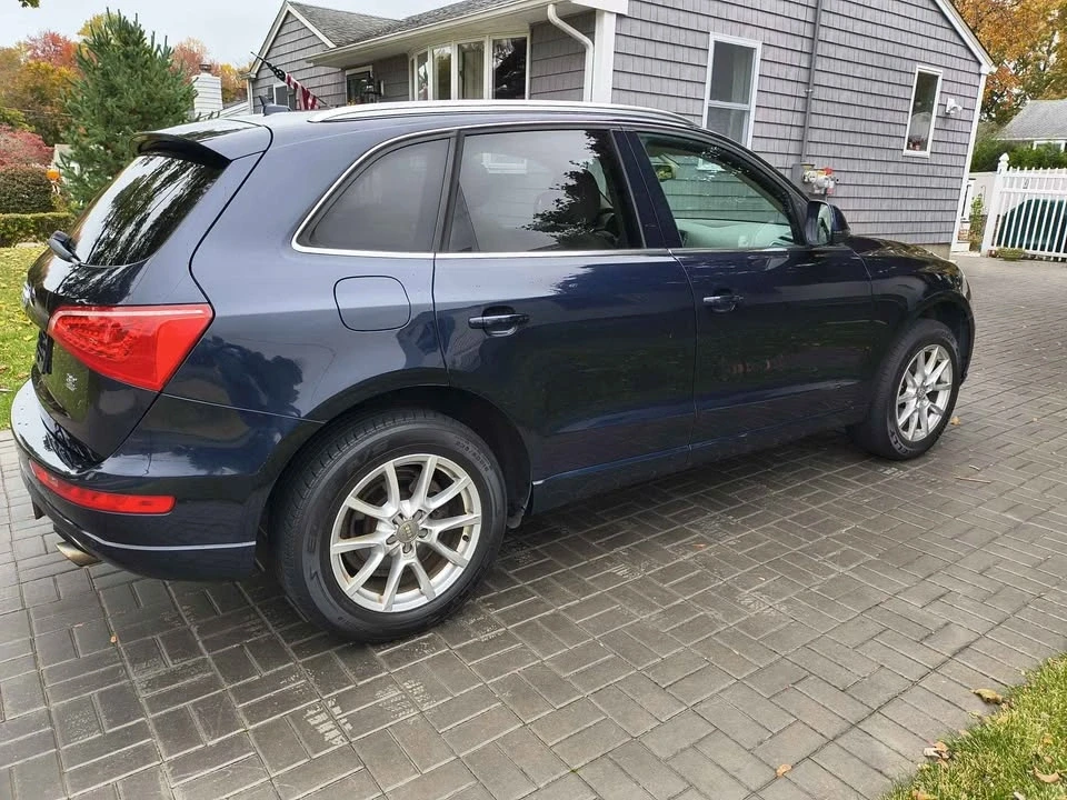 2010 Audi 8R Q5 - Image 3 of 11