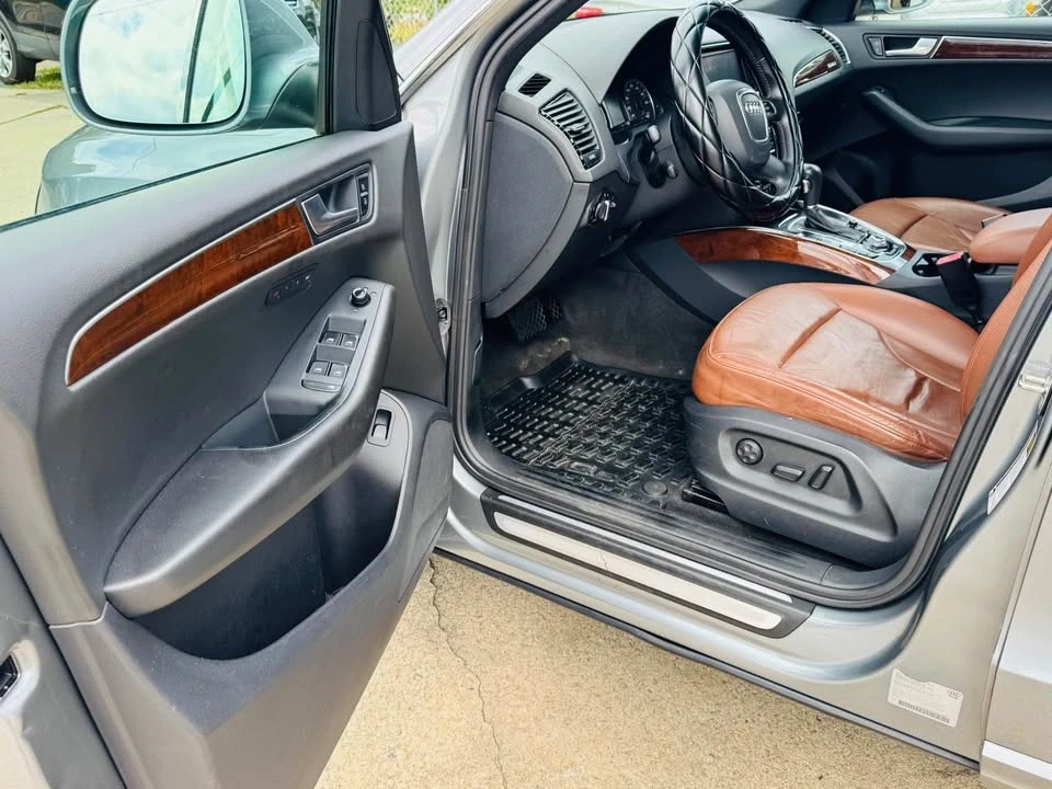 2010 Audi 8R Q5 - Image 11 of 20